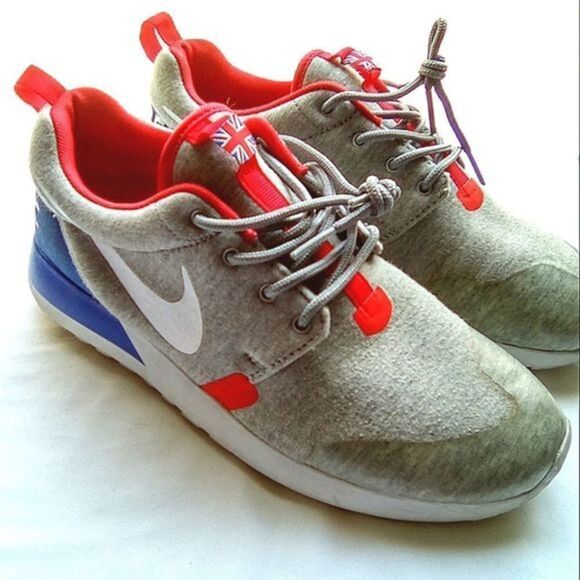 Nike Other - Nike Roshe  Great Britain world cup Sneakers size 6 youth‎ womens size…